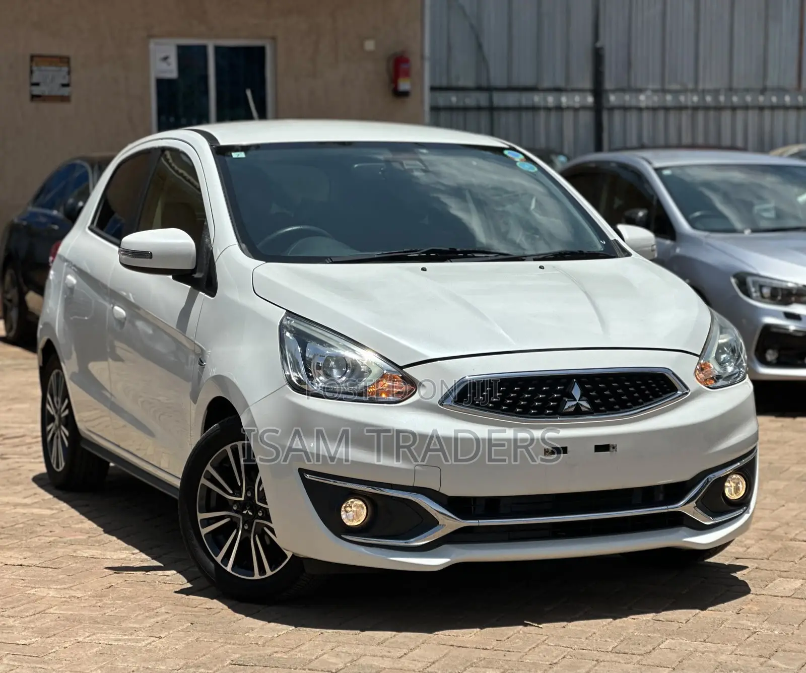 Mitsubishi Mirage SE 2019 Pearl
