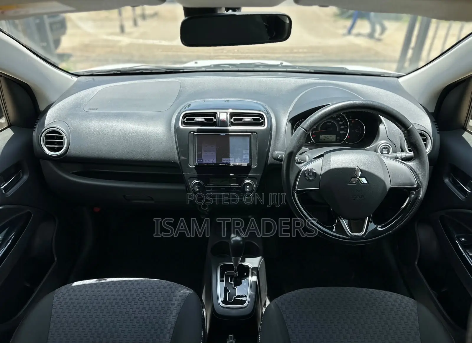Mitsubishi Mirage SE 2019 Pearl