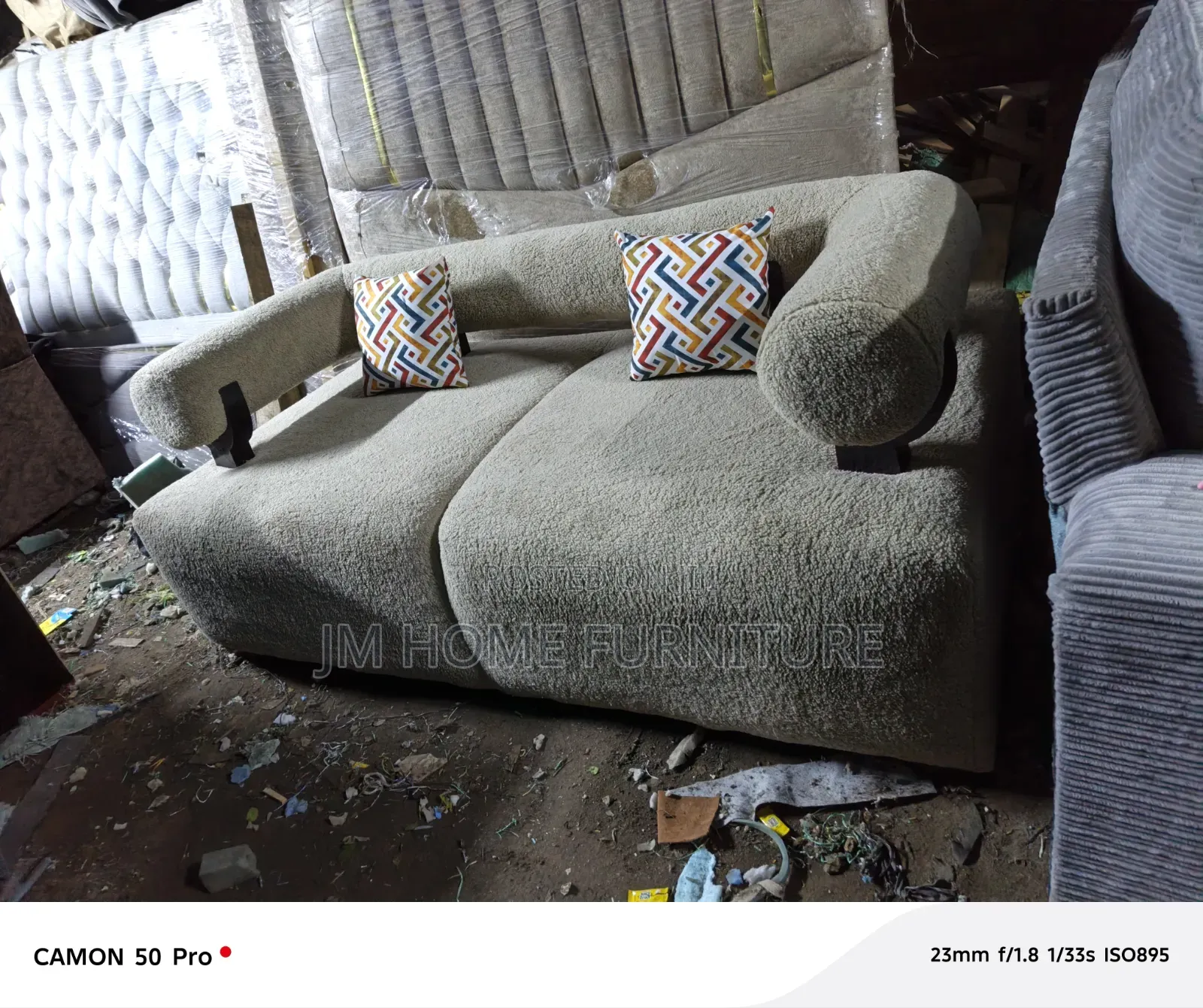 Modern Bubble Sofa 5 Seator With Spring Cushions in Cream Colour 