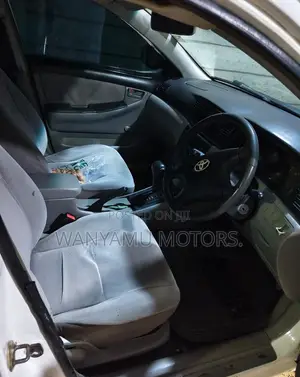 Toyota Corolla 2004 White