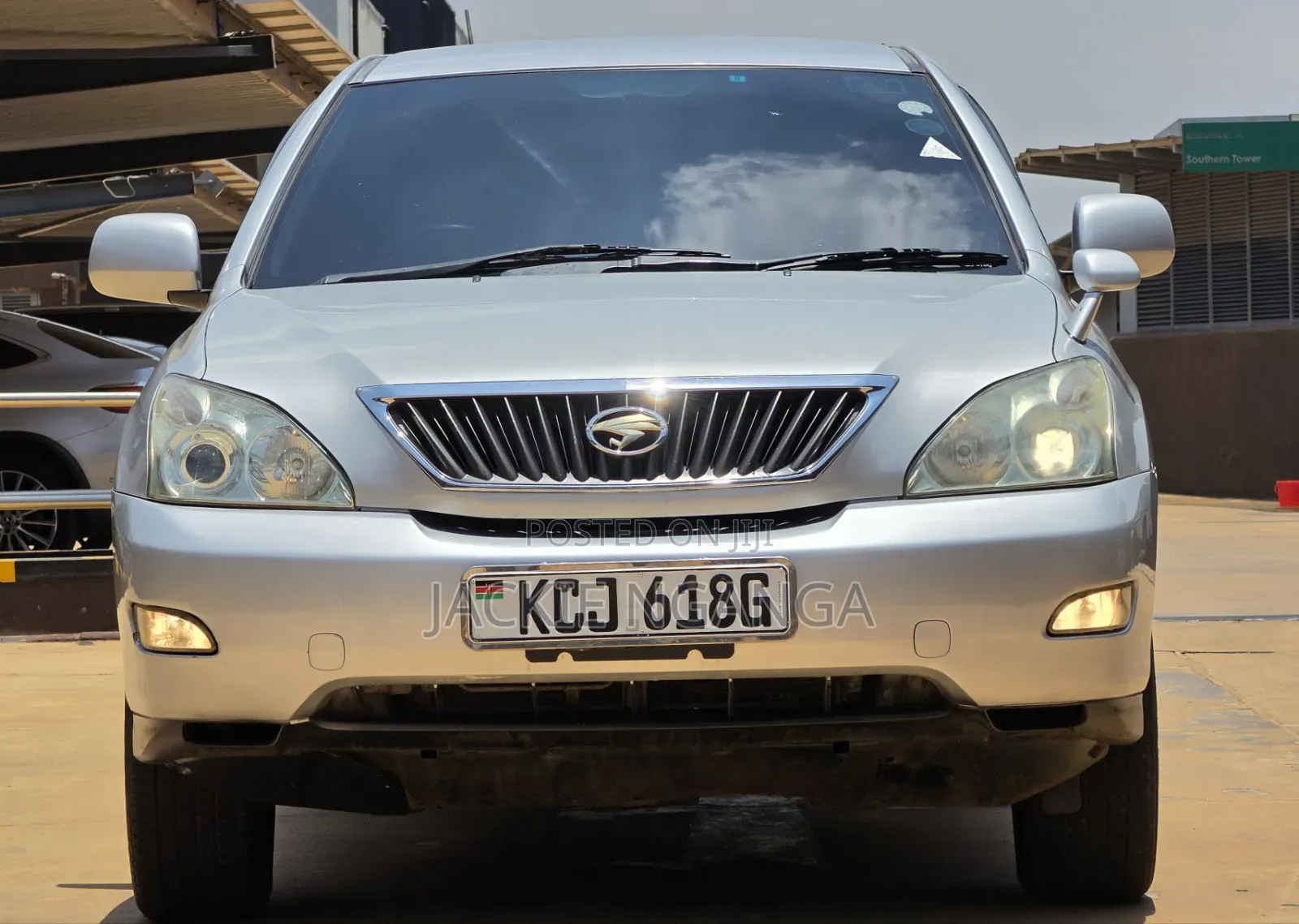 Toyota Harrier 2010 Silver