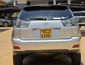 Toyota Harrier 2010 Silver