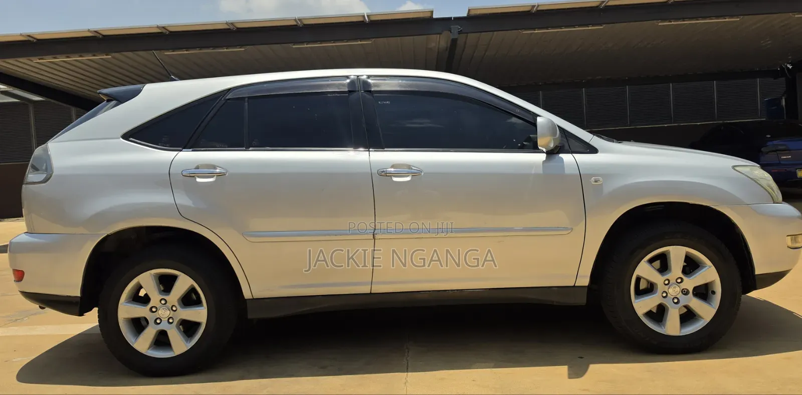 Toyota Harrier 2010 Silver