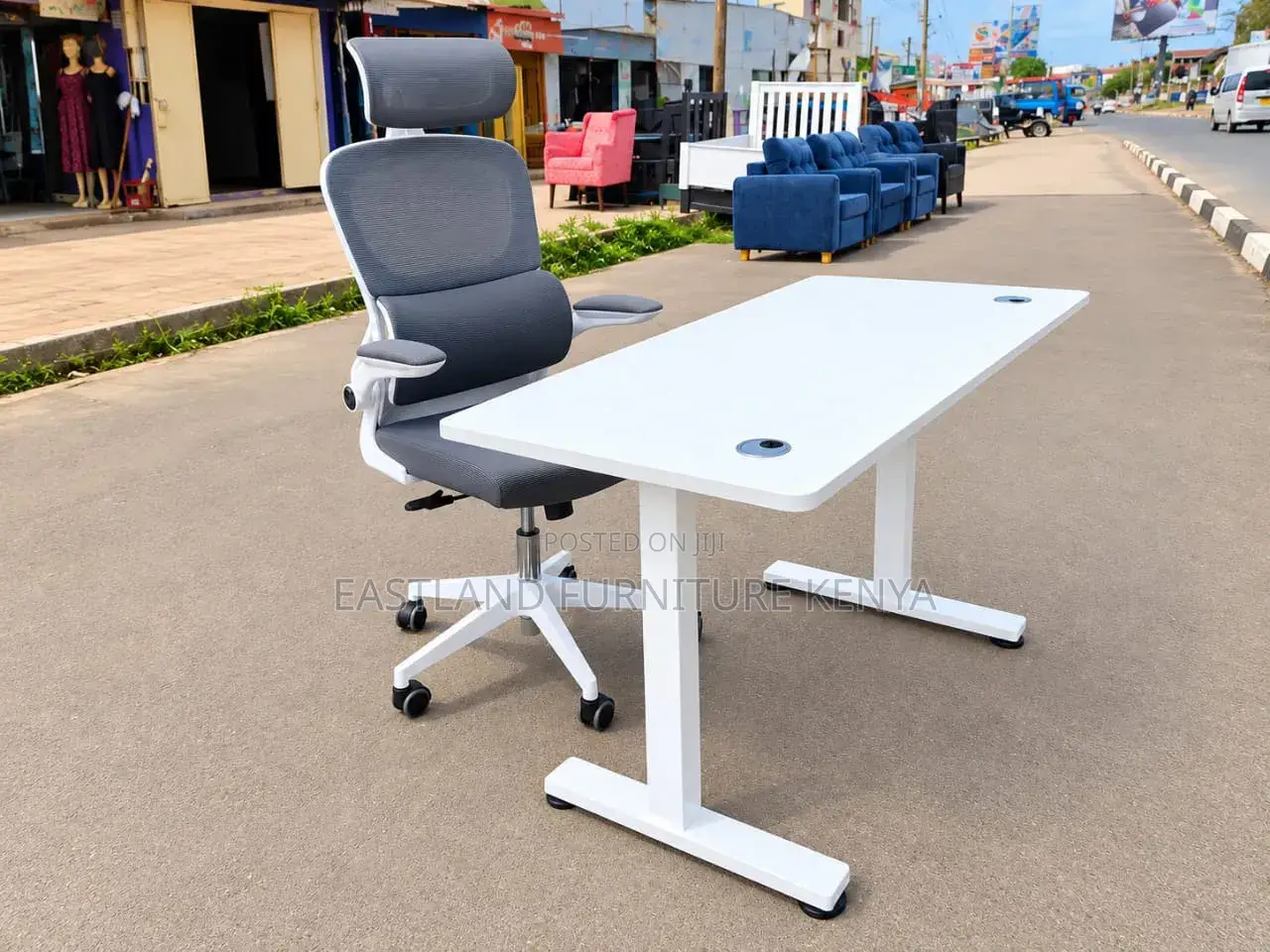 Modern Black Office Desk With Ergonomic Office Chair
