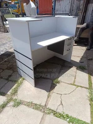 Receptionist Desk With Storage-1mtr