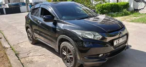 Honda Vezel 2018 Black