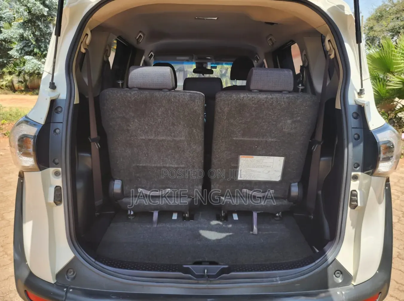 Toyota Sienta 2016 White