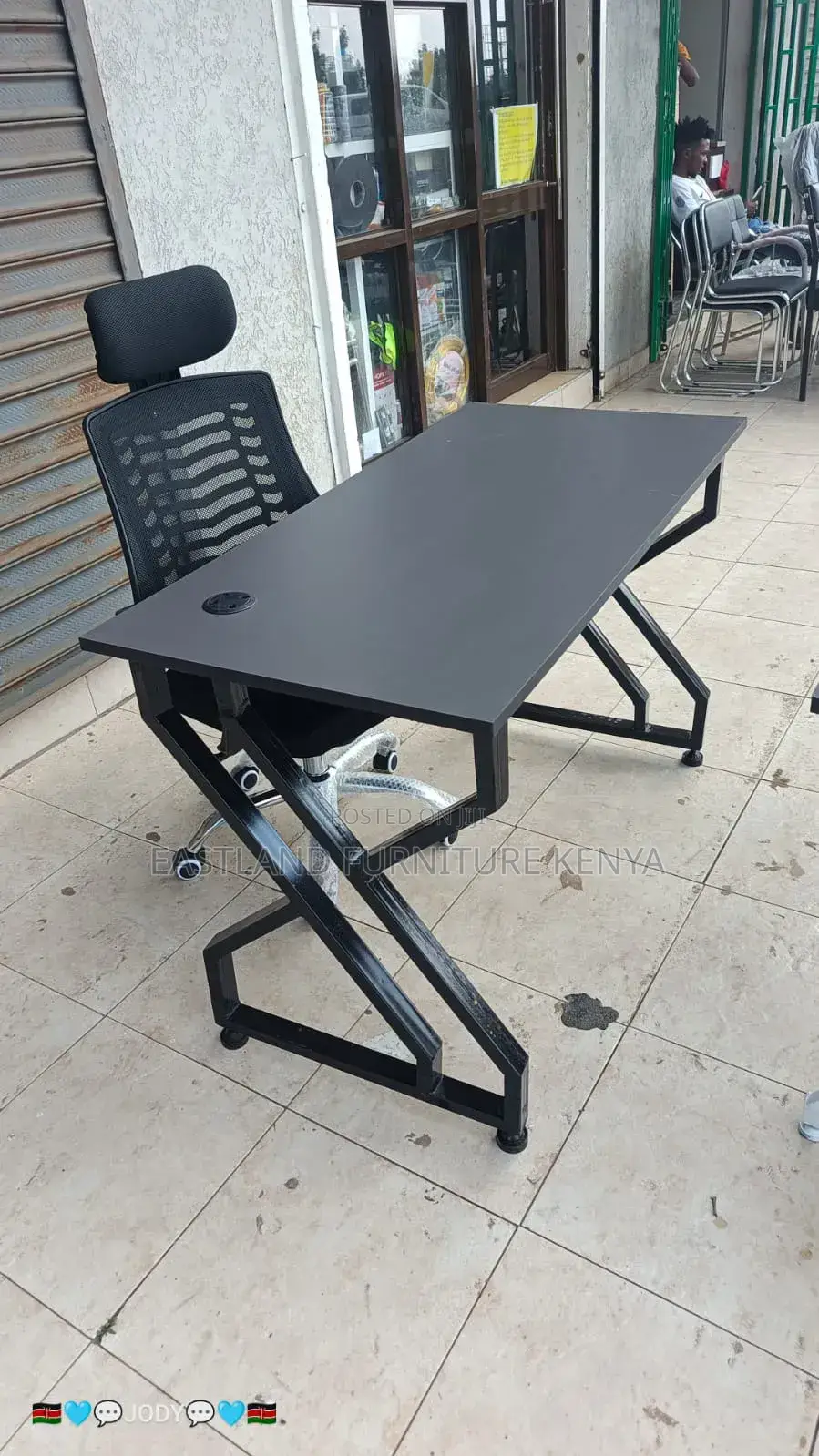 Modern Office Desk With Ergonomic Mesh Chair