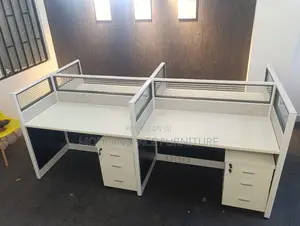 4 Person Working Station