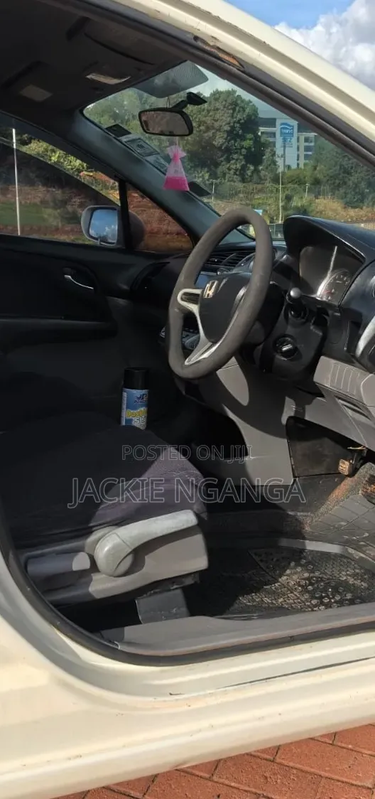 Honda Stream 2013 White