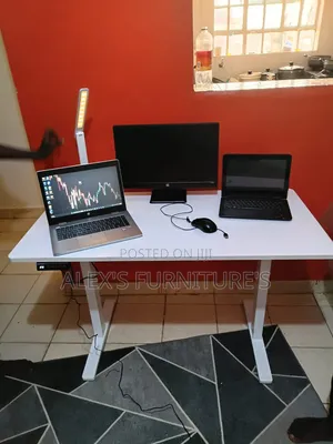 White Office Desk With Combination Desk # Heavy-Duty Adjustable Table