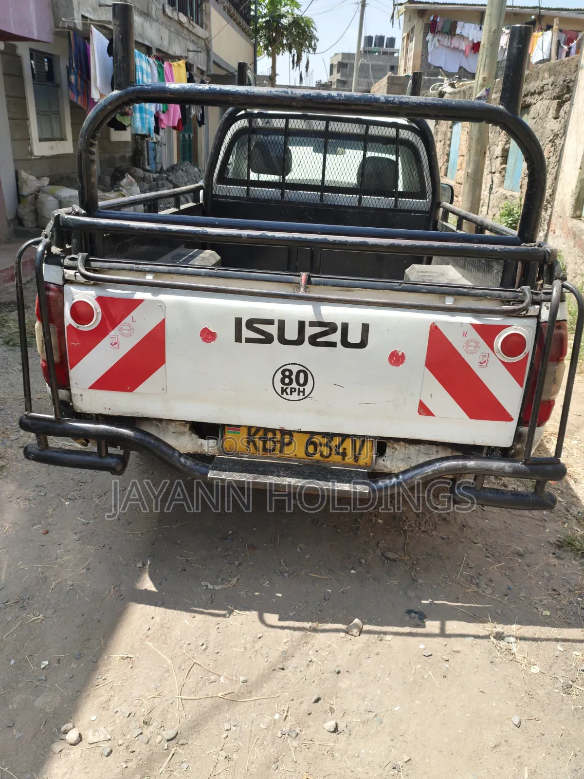Isuzu D-MAX 2010 White