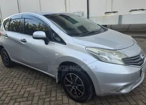Nissan Note 2012 Silver