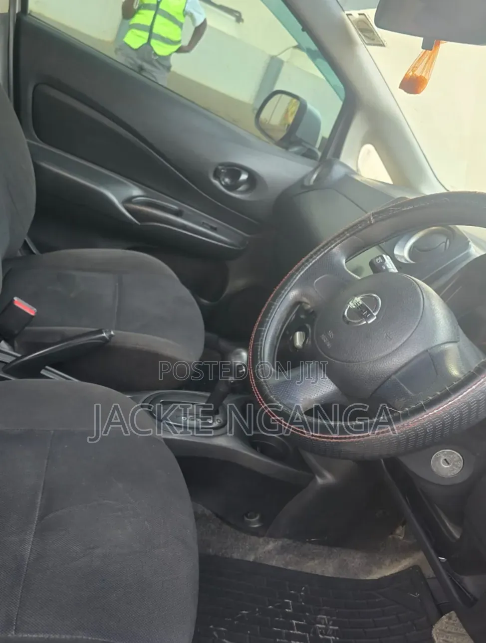 Nissan Note 2012 Silver