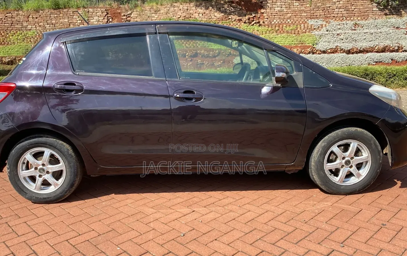 Toyota Vitz 2013 Purple