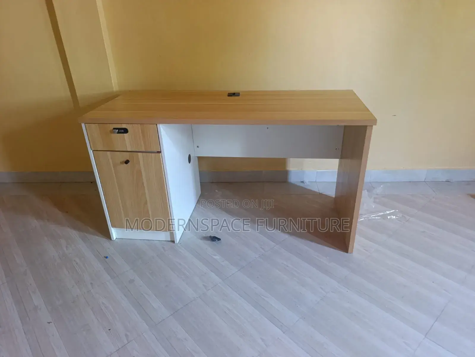 Office Desk With Drawers 1.2m