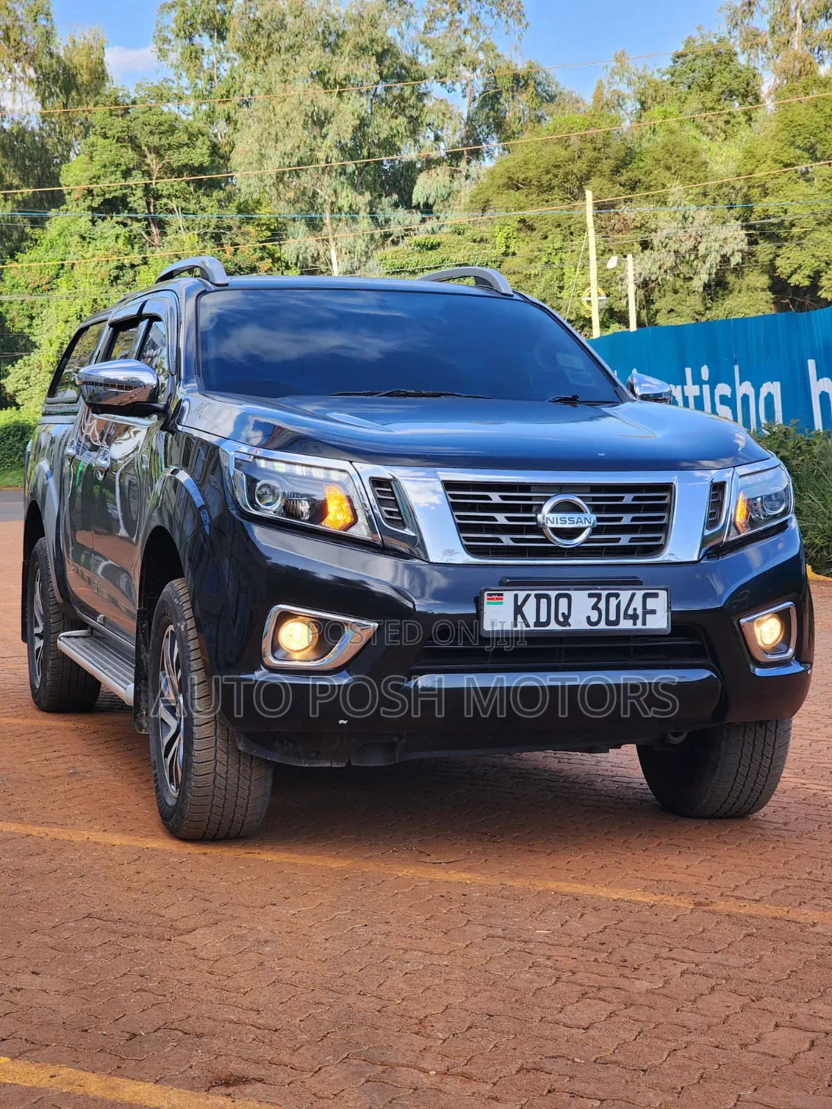 Nissan Navara 2019 Black