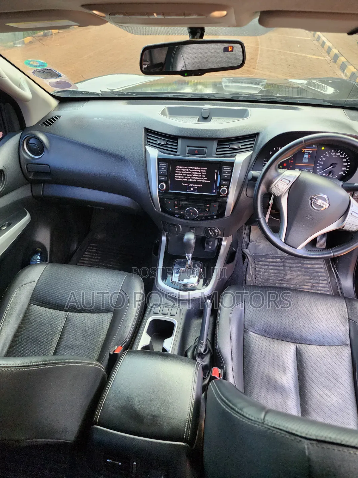Nissan Navara 2019 Black