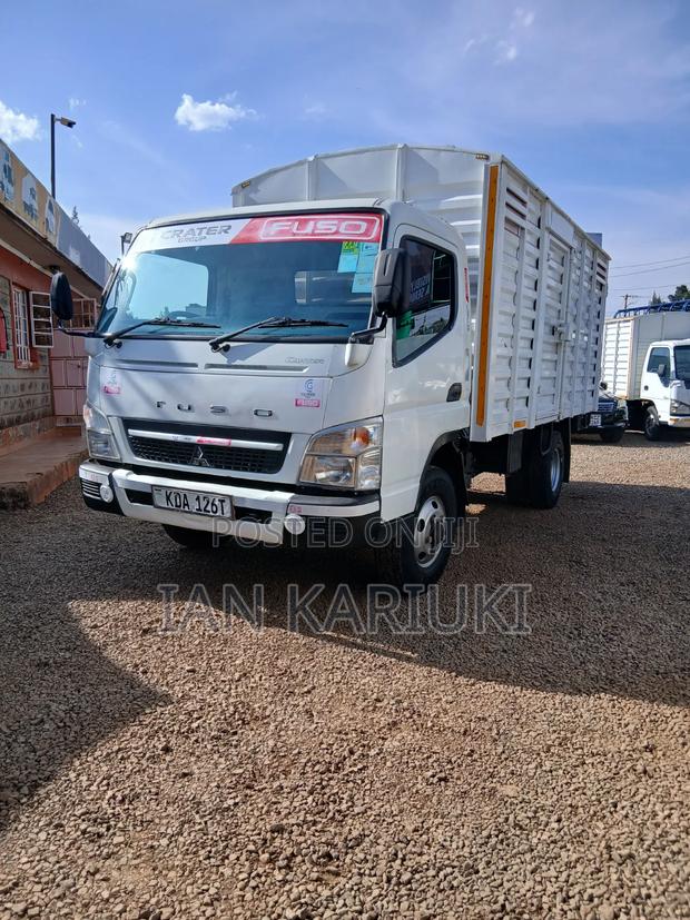 2020 Fuso Canter - thumbnail 2