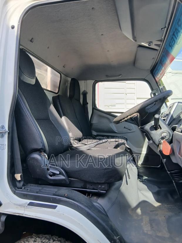 2020 Fuso Canter - thumbnail 5