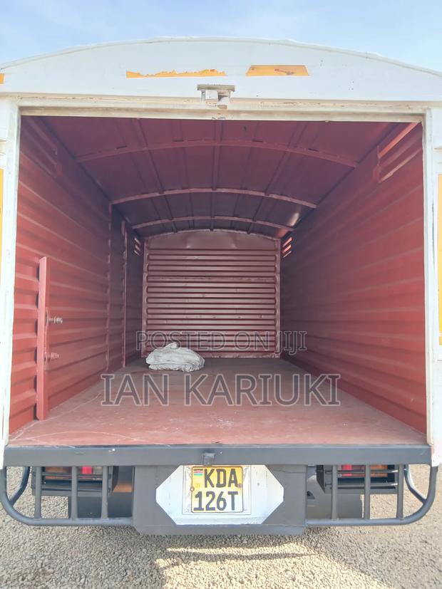 2020 Fuso Canter - thumbnail 10