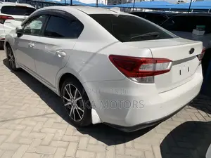 Subaru Impreza 2.0i AWD 2019 White