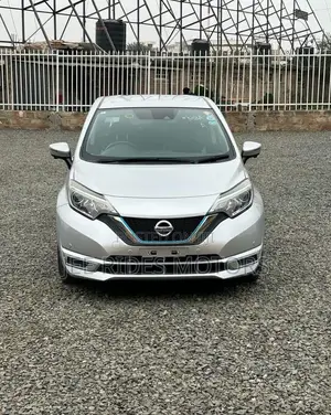 Nissan Note 1.2 Hybrid 2019 Silver