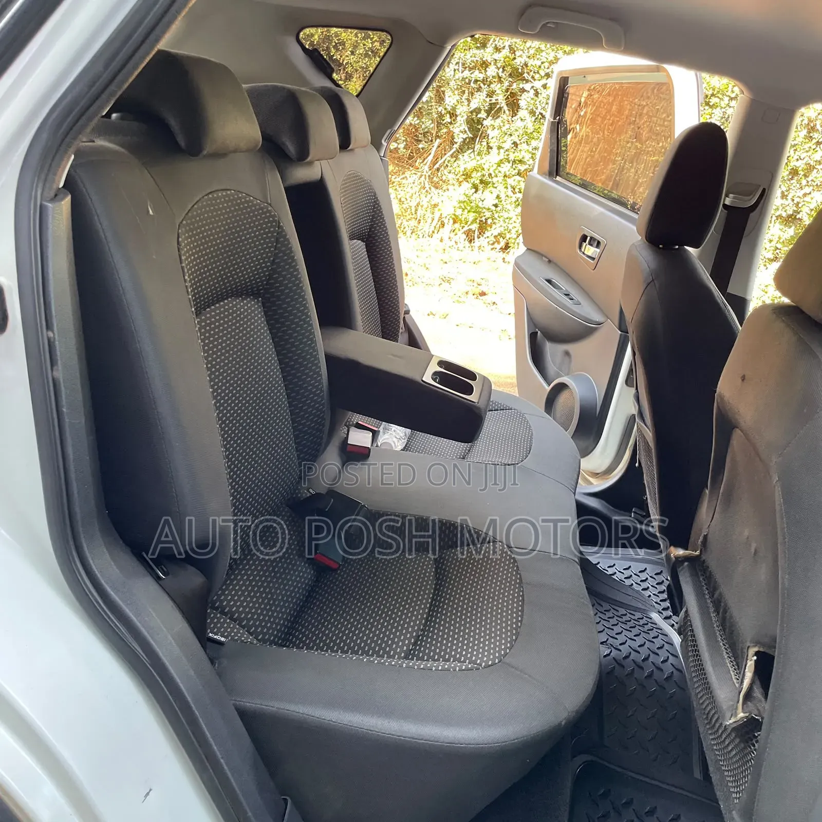 Nissan Dualis 2012 Pearl
