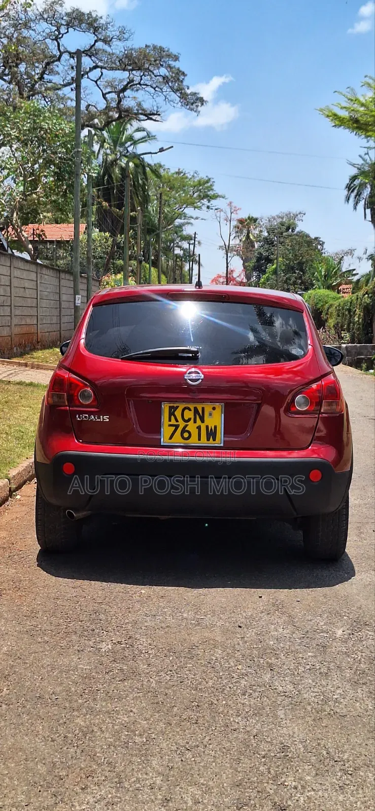 Nissan Dualis 2010 Maroon