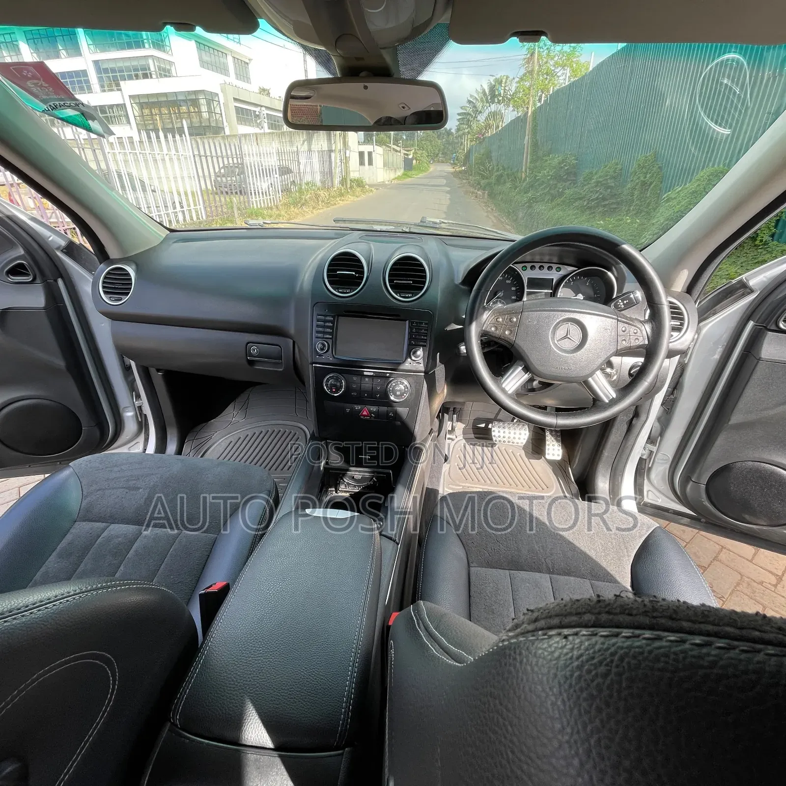 Mercedes-Benz M Class 2009 Silver