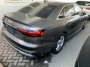 Audi A4 S line Premium 2021 Gray