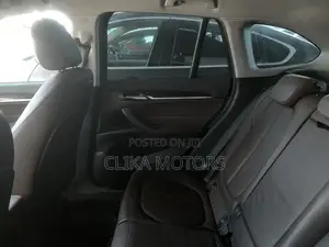 BMW X1 2019 Off white