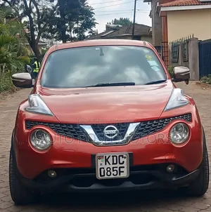 Nissan Juke 2014 Maroon
