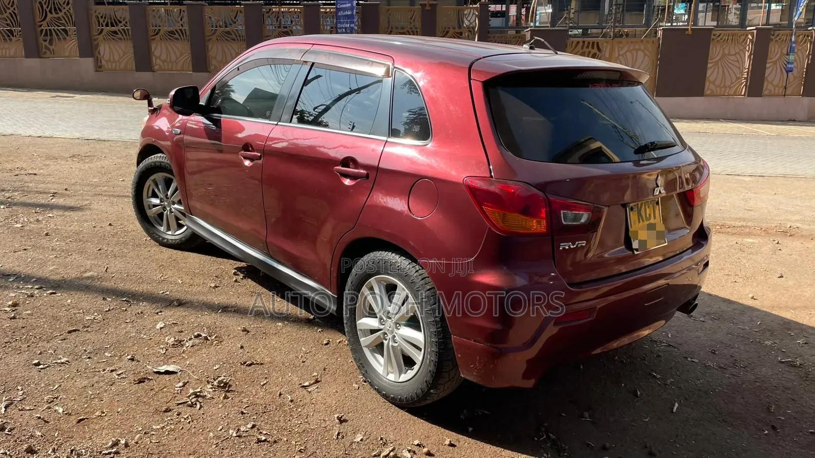 Mitsubishi RVR 2013 Maroon