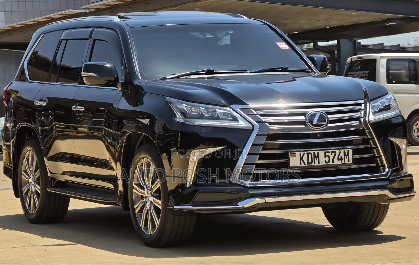 Lexus LX 2016 Black