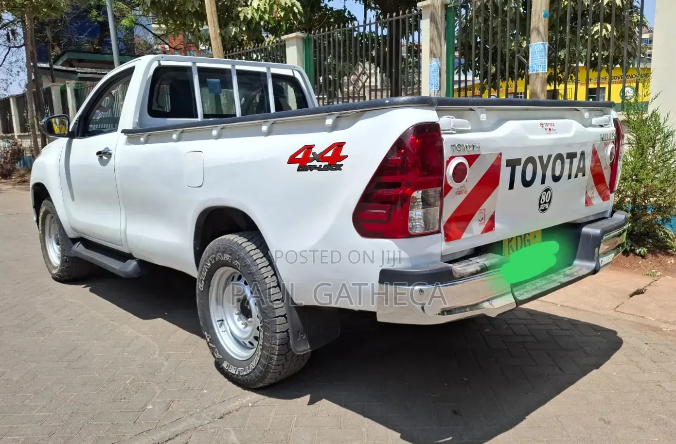 Toyota Hilux 2017 White