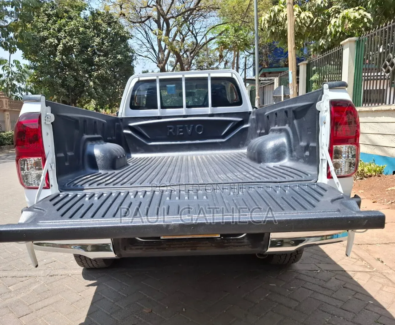 Toyota Hilux 2017 White