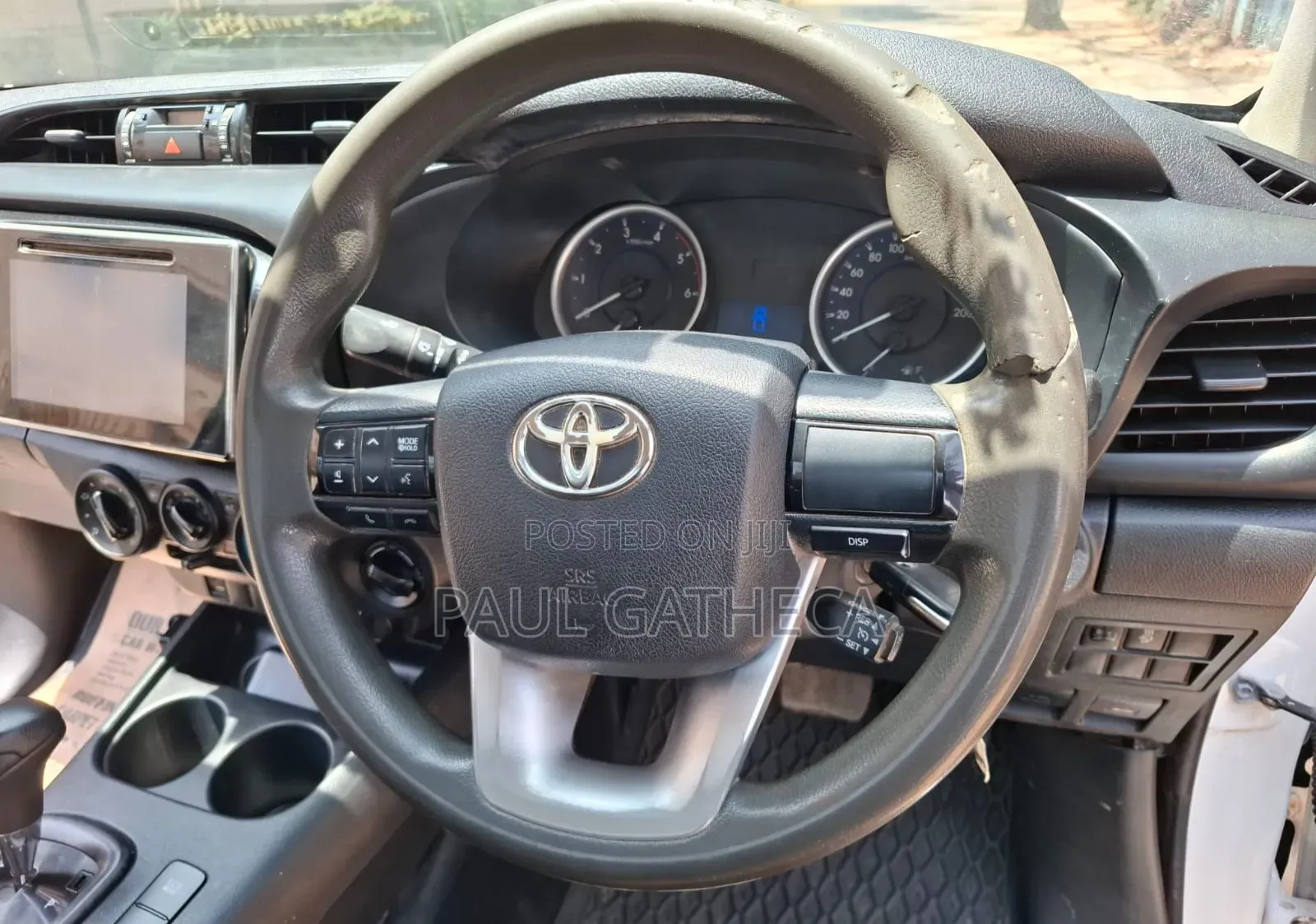 Toyota Hilux 2017 White