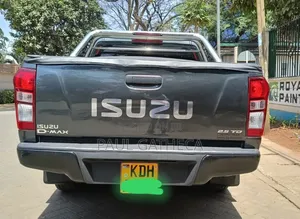 Isuzu D-MAX 2022 Gray