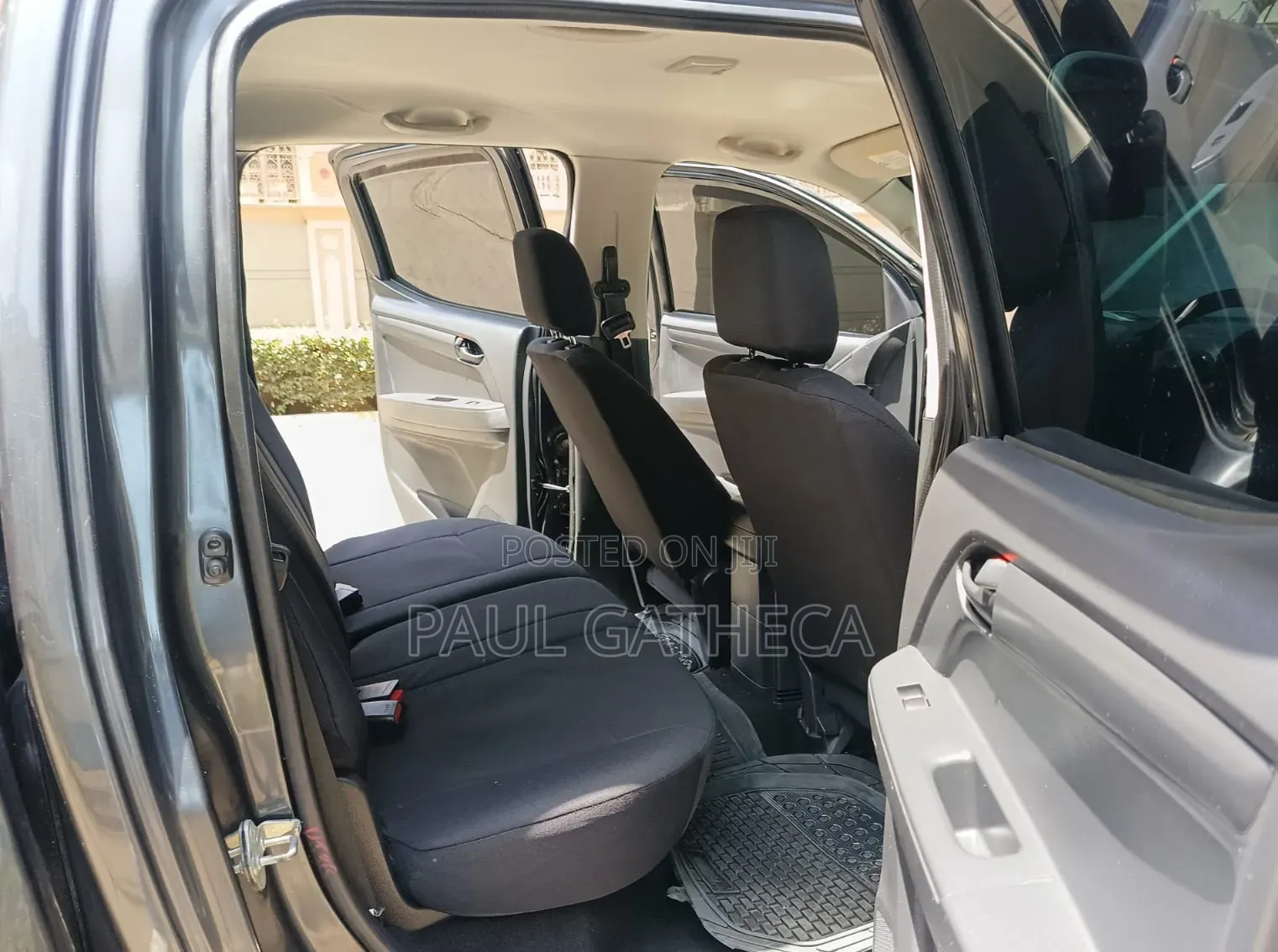 Isuzu D-MAX 2022 Gray