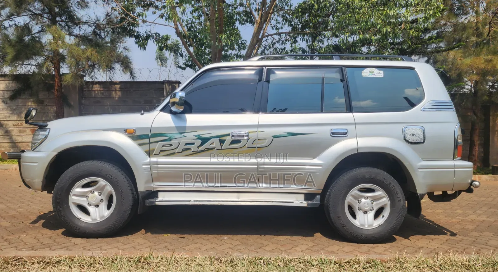 Toyota Land Cruiser Prado 2000 Silver