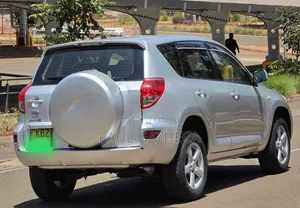 Toyota RAV4 2007 White