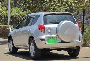Toyota RAV4 2007 White