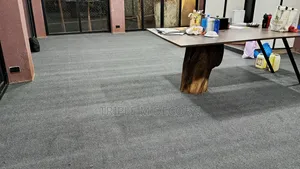 Grey Commercial 4mm Polypropylene Carpet for Church Pulpit Step