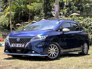 Nissan Note 1.2 Hybrid 2021 Blue