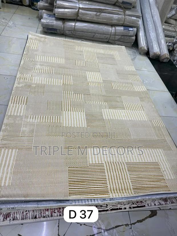 Premium Quality 7x10 Turkish Carpet – Rich Texture - main view