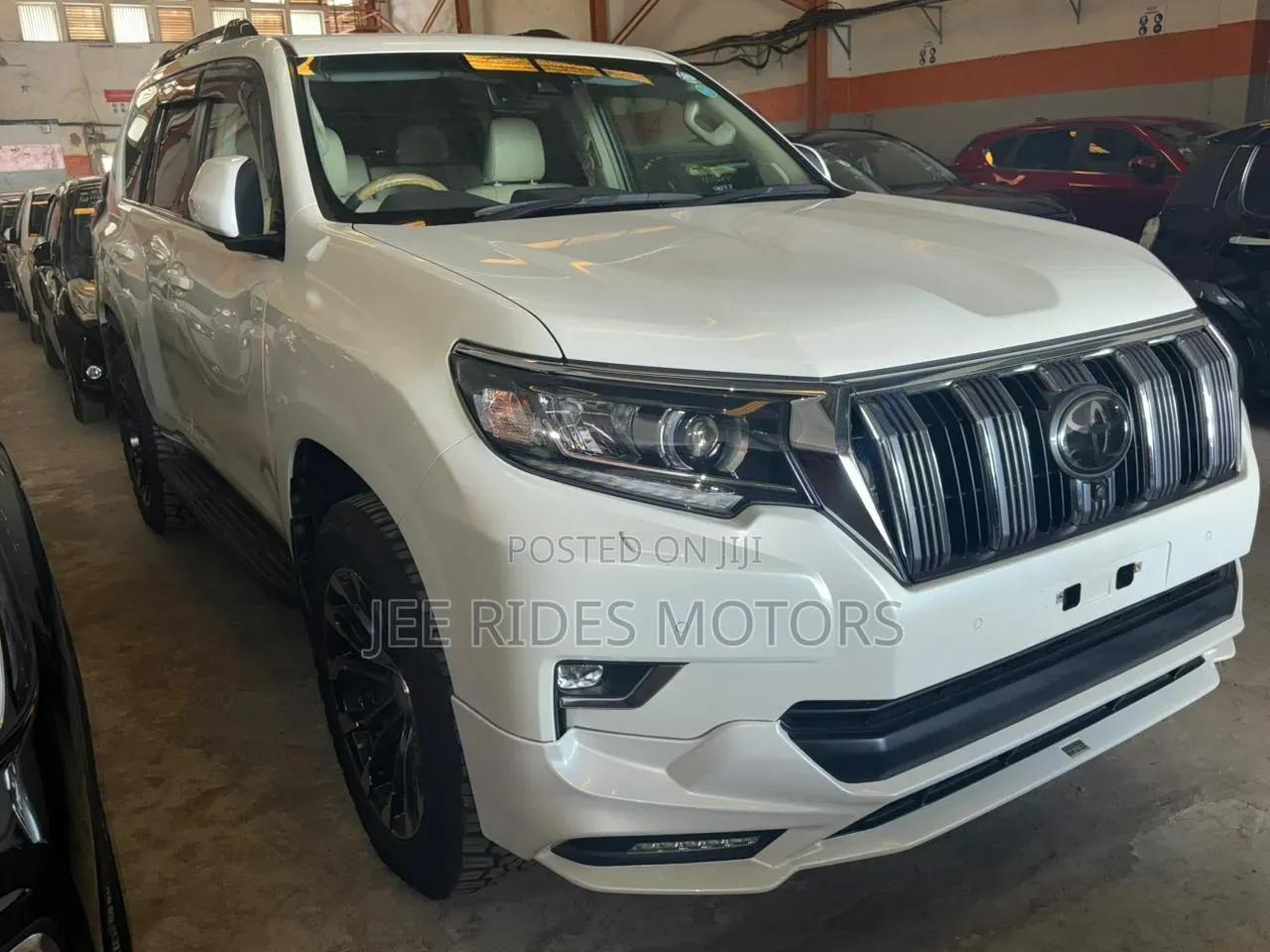 Toyota Land Cruiser Prado 2.8 2019 White