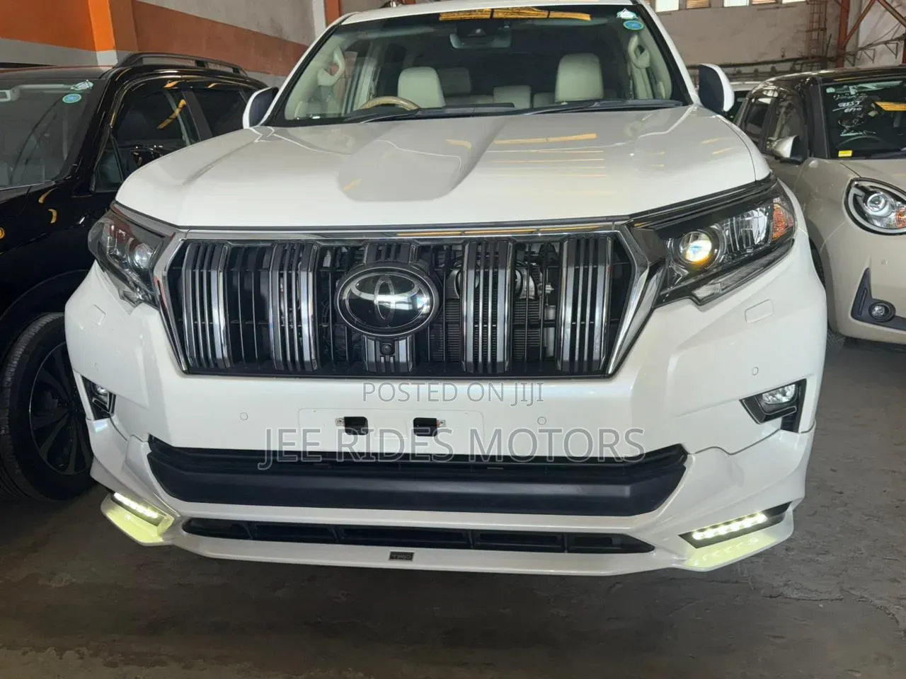 Toyota Land Cruiser Prado 2.8 2019 White