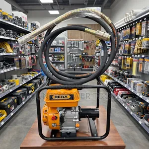 Dera Gasoline Concrete Vibrator