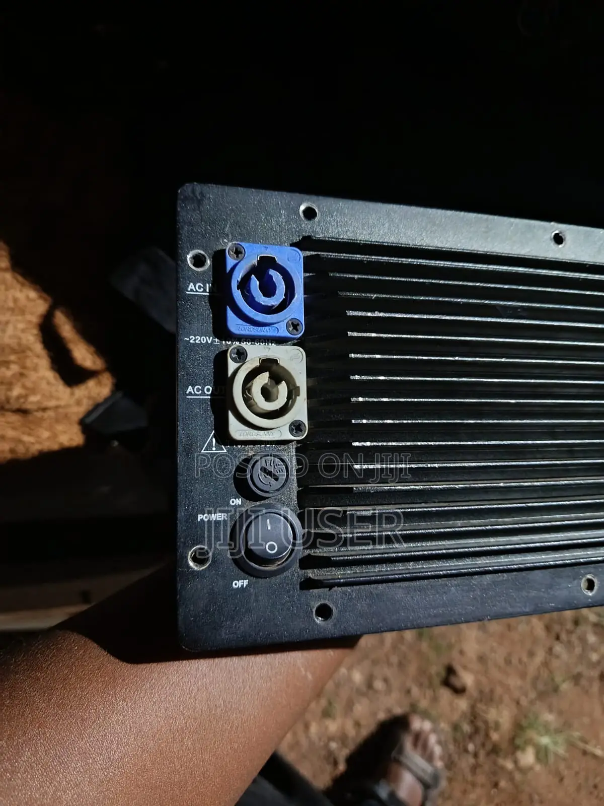 Integrated Class-D Active Speaker Amplifier Module